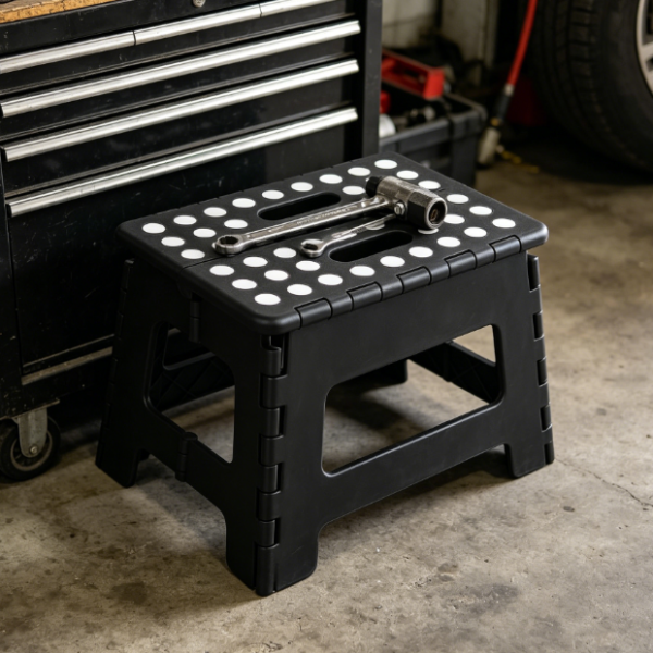 Folding step stool, 23 cm, non slip, lightweight, black